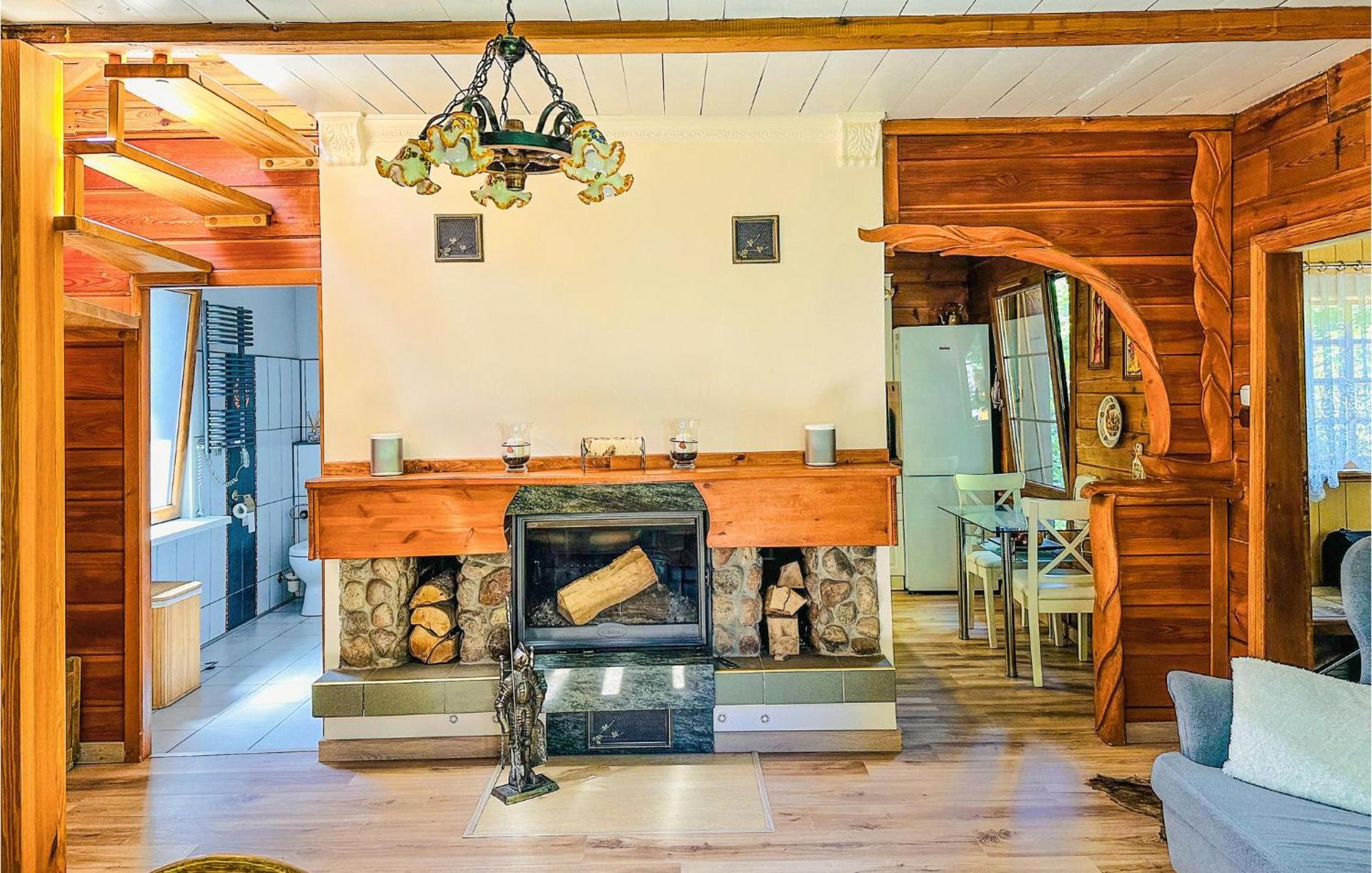 3 Bedroom Lovely Home In ノベ・バルプノ エクステリア 写真